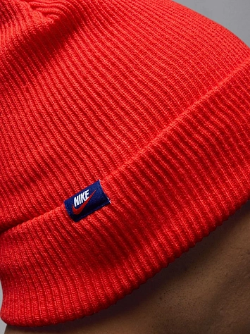 JORDAN Шапка PEAK BEANIE RARE JDN AIR