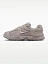 Nike Кроссовки женские V5 RNR SUEDE BG [серый]