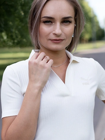 Puma Платье женское CLASSICS RIBBED V-COLLAR DRESS