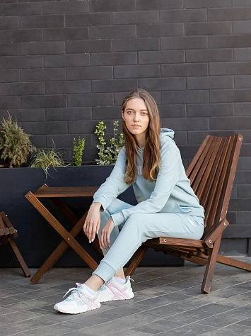 Puma Брюки женские ESS SWEATPANTS TR CL (S)