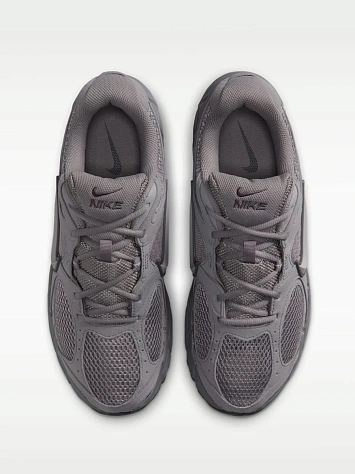 Nike Кроссовки мужские V5 RNR SUEDE