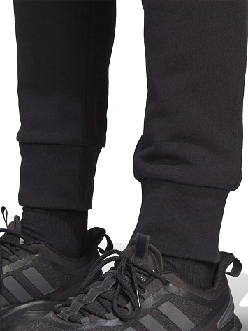 Adidas Брюки мужские JOGGING FLEECE WITH TAPERED CUFFS ESSENTIALS