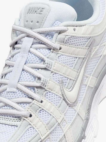 Nike Кроссовки женские NIKE P-6000