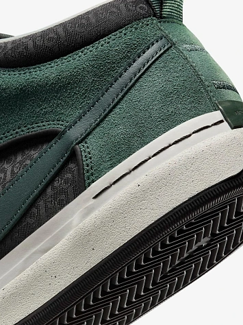 Nike Кеды мужские SB REACT LEO
