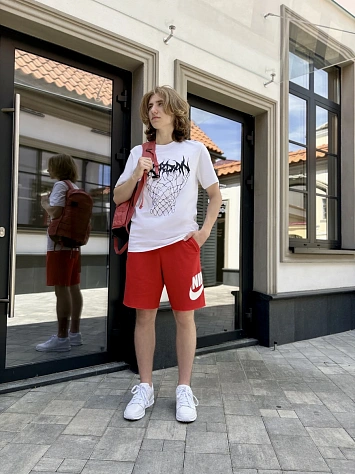 Nike Шорты мужские CLUB ALUMNI