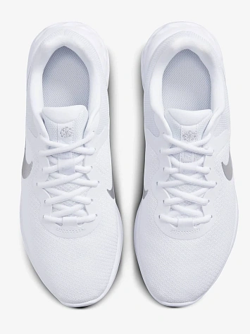 Nike Кроссовки женские REVOLUTION 6
