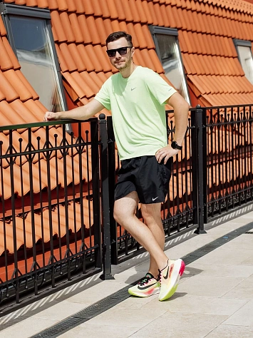 Nike Шорты мужские CHALLENGER