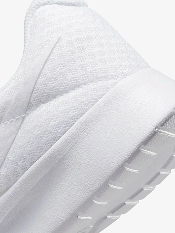 Nike Кроссовки женские TANJUN