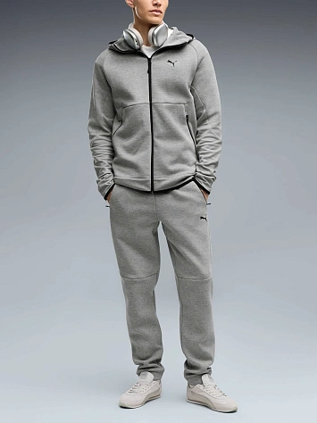 Puma Джемпер мужской PUMATECH ELEVATED FULL-ZIP HOODIE DK