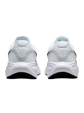 Nike Кроссовки мужские REVOLUTION 8