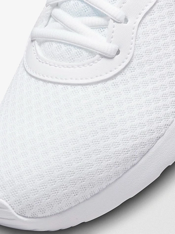 Nike Кроссовки женские TANJUN