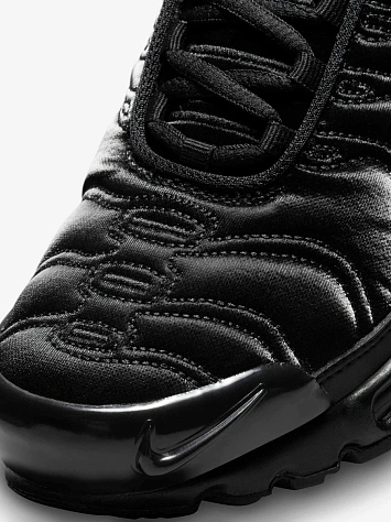 Nike Кроссовки женские AIR MAX PLUS