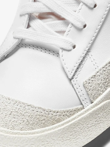 Nike Ботинки мужские NIKE BLAZER MID 77 Vintage