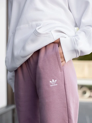 Adidas Брюки женские ADICOLOR ESSENTIALS