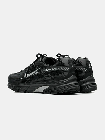 Nike Кроссовки мужские INITIATOR