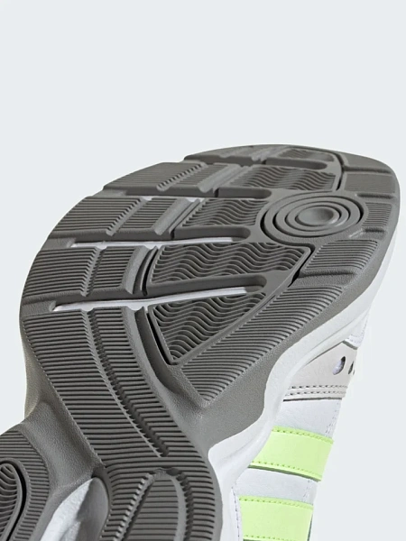 Adidas Кроссовки мужские STRUTTER