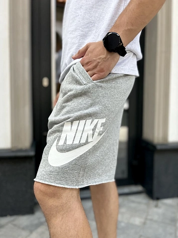 Nike Шорты мужские CLUB ALUMNI
