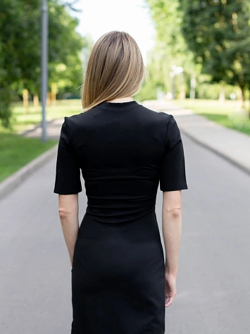 Nike Платье женское NSW ESSNTL MIDI DRESS