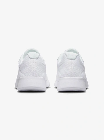 Nike Кроссовки женские TANJUN