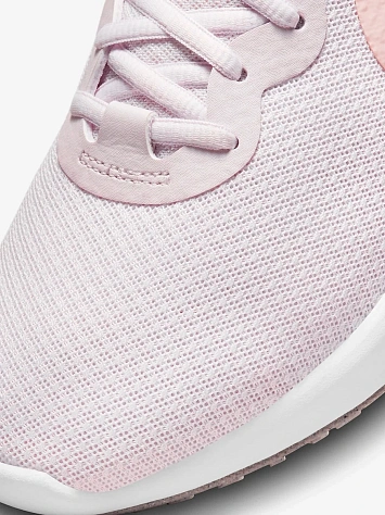 Nike Кроссовки женские REVOLUTION 6