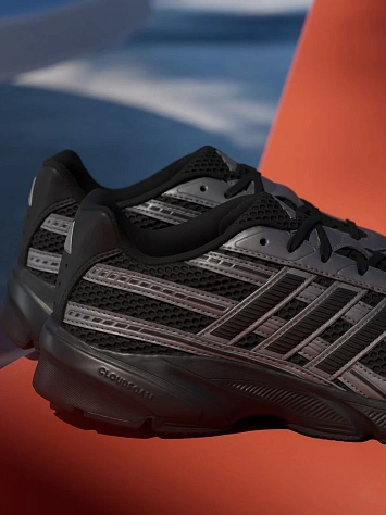 Adidas Кроссовки мужские TECHNOCHAOS 2000