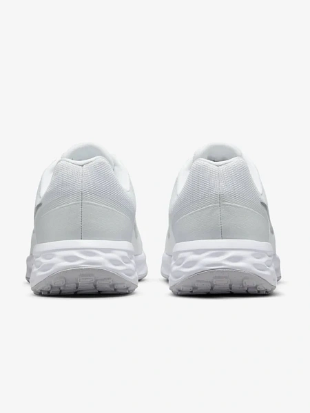Nike Кроссовки женские REVOLUTION 6