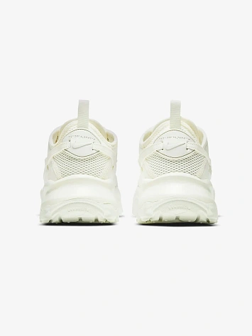 Nike Кроссовки женские TC 7900