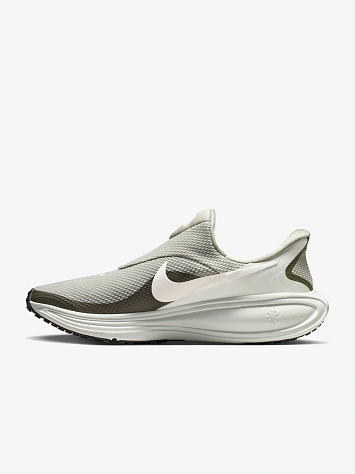 Nike Кроссовки мужские NIKE REVOLUTION 8 EASYON