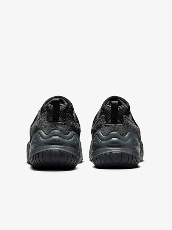 Nike Кроссовки мужские TECH HERA