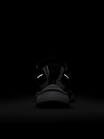 Nike Кроссовки мужские NIKE V5 RNR