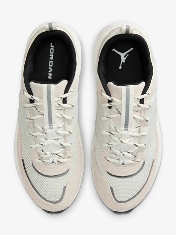 JORDAN Кроссовки мужские JORDAN TRUNNER O/S