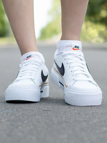Nike Кеды женские COURT LEGACY LIFT