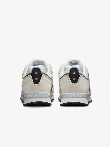 Nike Кроссовки мужские VENTURE RUNNER