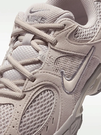 Nike Кроссовки женские V5 RNR SUEDE BG
