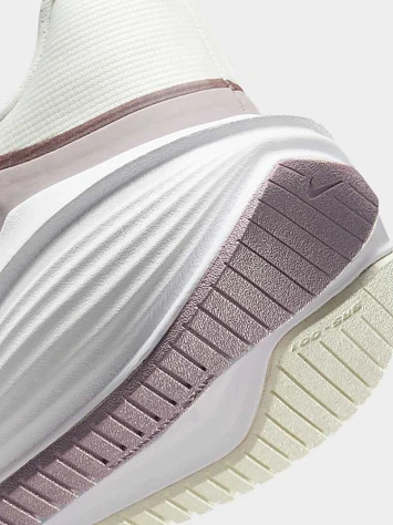 Nike Кроссовки женские DOWNSHIFTER 14