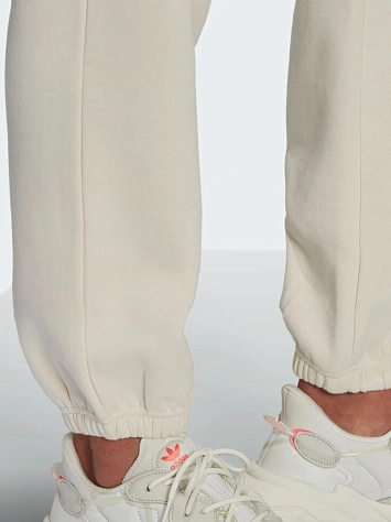 Adidas Брюки женские ADICOLOR ESSENTIALS