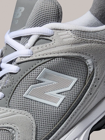 New Balance Кроссовки 530
