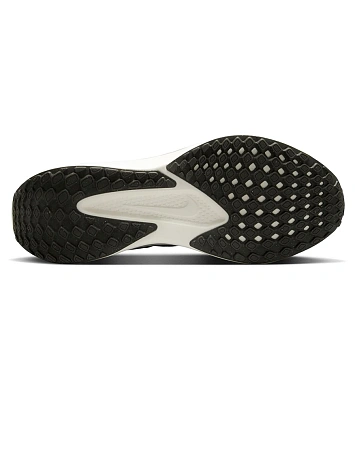 Nike Кроссовки мужские NIKE QUEST 6