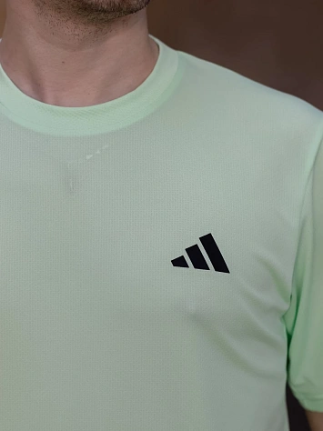 Adidas Футболка мужская TR-ES BASE T