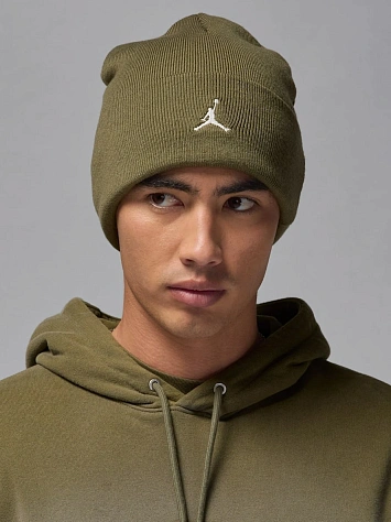 JORDAN Шапка PEAK BEANIE ESS