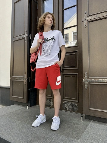 Nike Шорты мужские CLUB ALUMNI