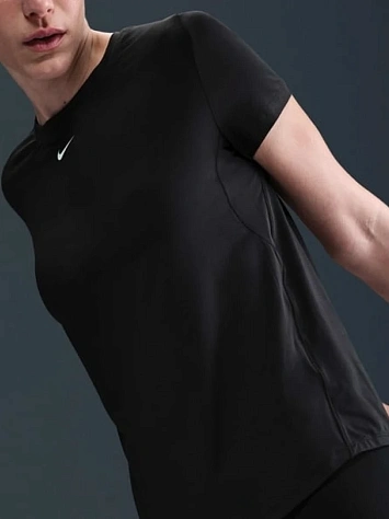 Nike Футболка женская W NK ONE CLASSIC DF SS TOP WT