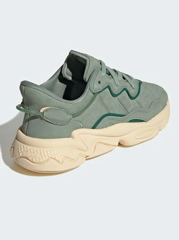 Adidas Кроссовки женские OZWEEGO