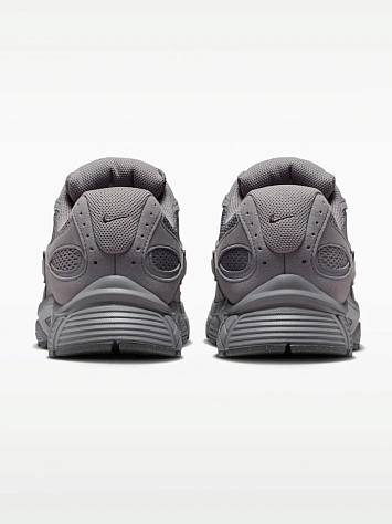 Nike Кроссовки мужские V5 RNR SUEDE