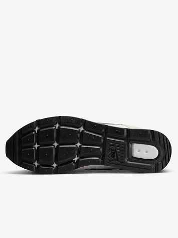 Nike Кроссовки мужские VENTURE RUNNER
