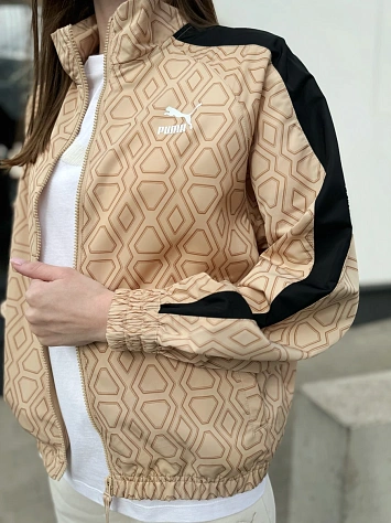 Puma Ветровка женская T7 TREND 7ETTER WOVEN AOP JACKET