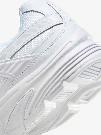 Nike Кроссовки женские INITIATOR