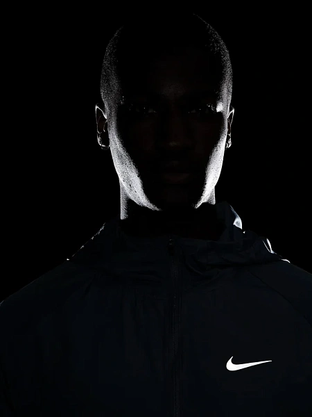 Nike Ветровка мужская MILER
