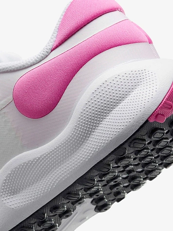 Nike Кроссовки подростковые REVOLUTION 7